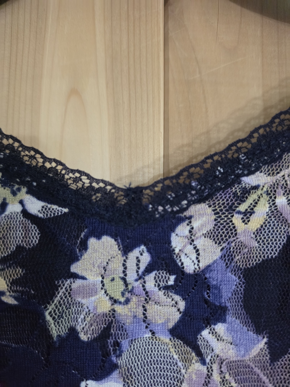 ✨ Exquisite Rabbit Rabbit Designs Floral Lace Dress - Picture 5 of 10